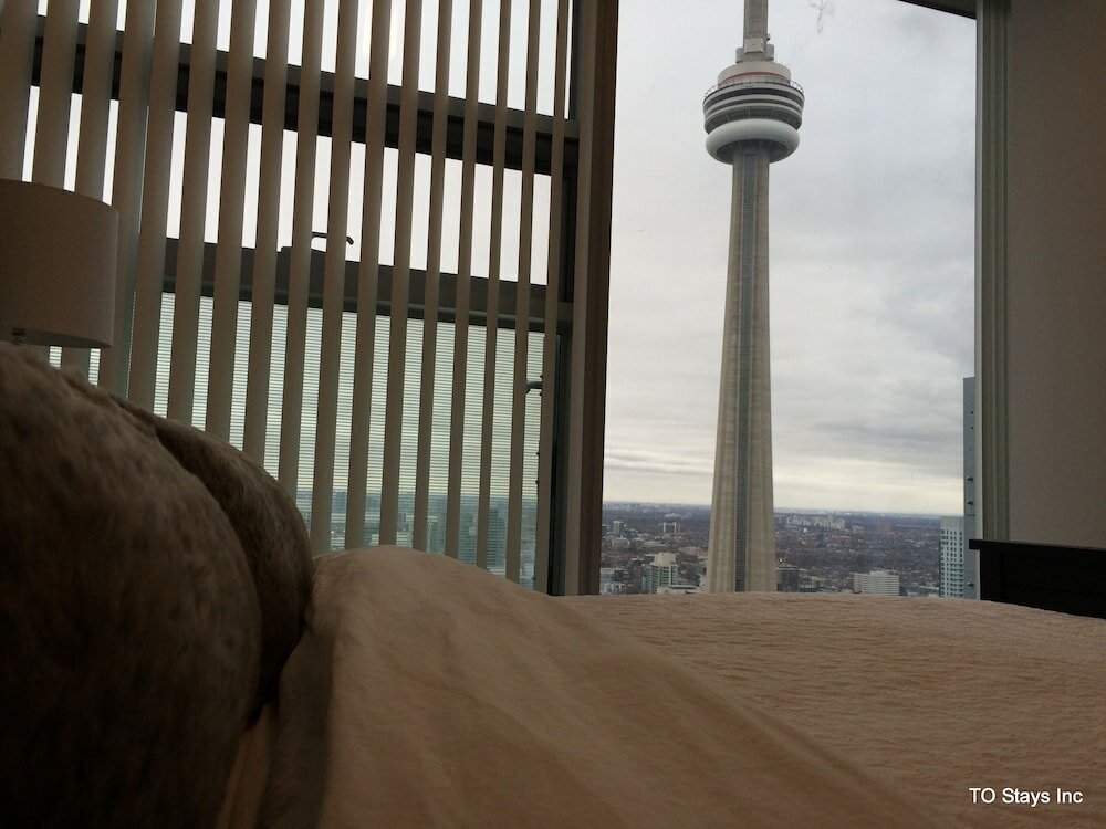 Фото To Stays - York and Lakeshore