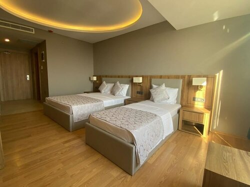 Гостиница Kartal Park Otel в Эрухе