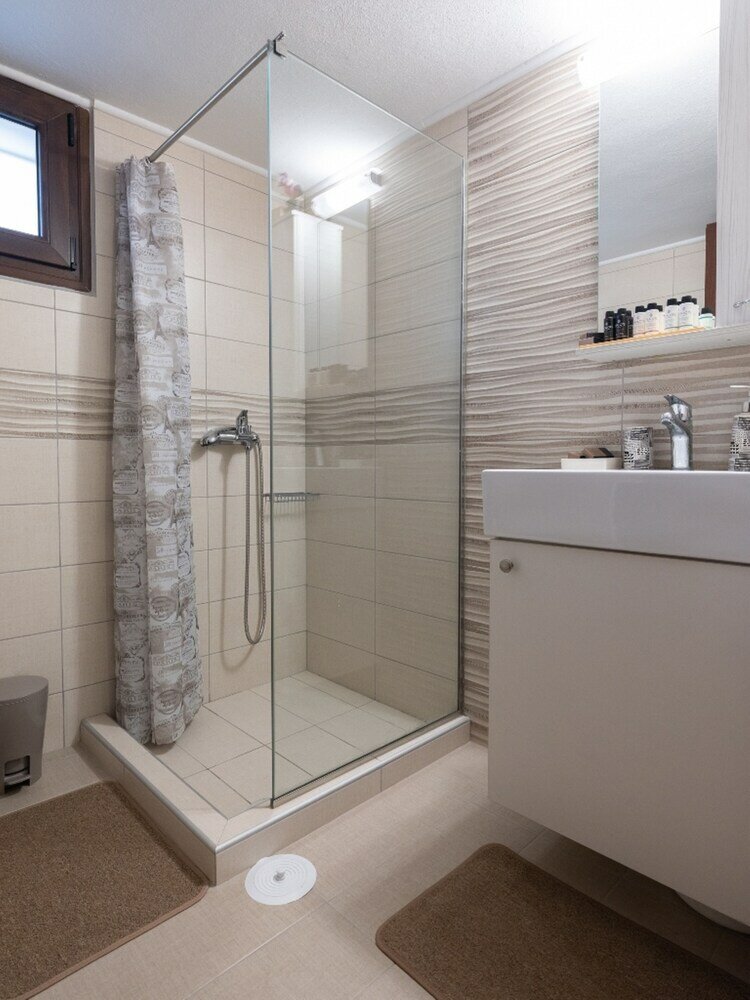 Фото Atalanti Seaside Junior Suites