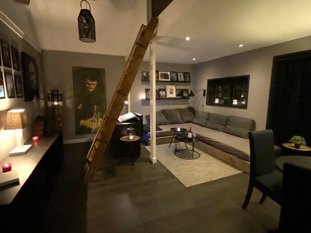 Фото Charming Boutique Guesthouse in Blaricum