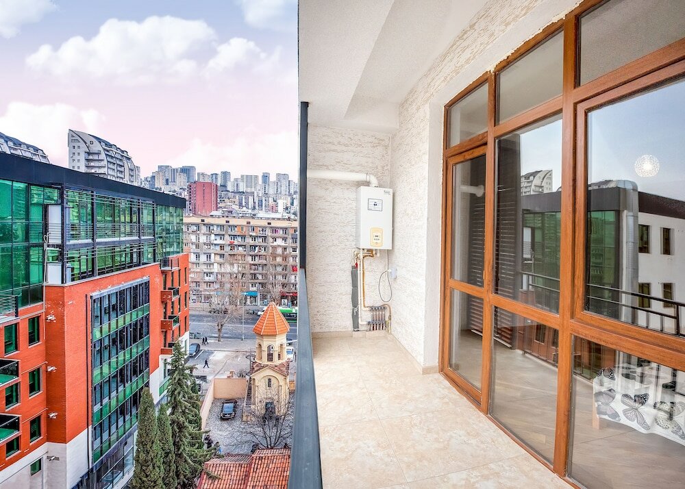 Фото Hb apartments Vazha Pshavela