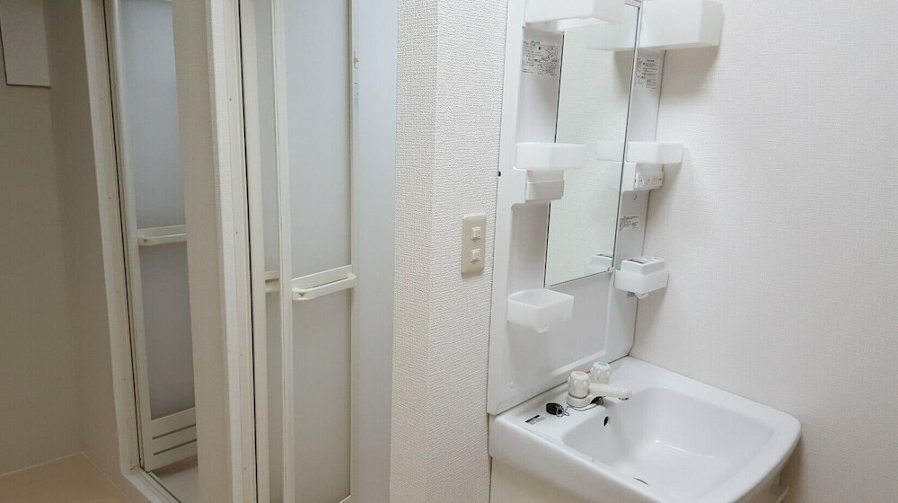 Фото Royal Home Dormitory - Hostel