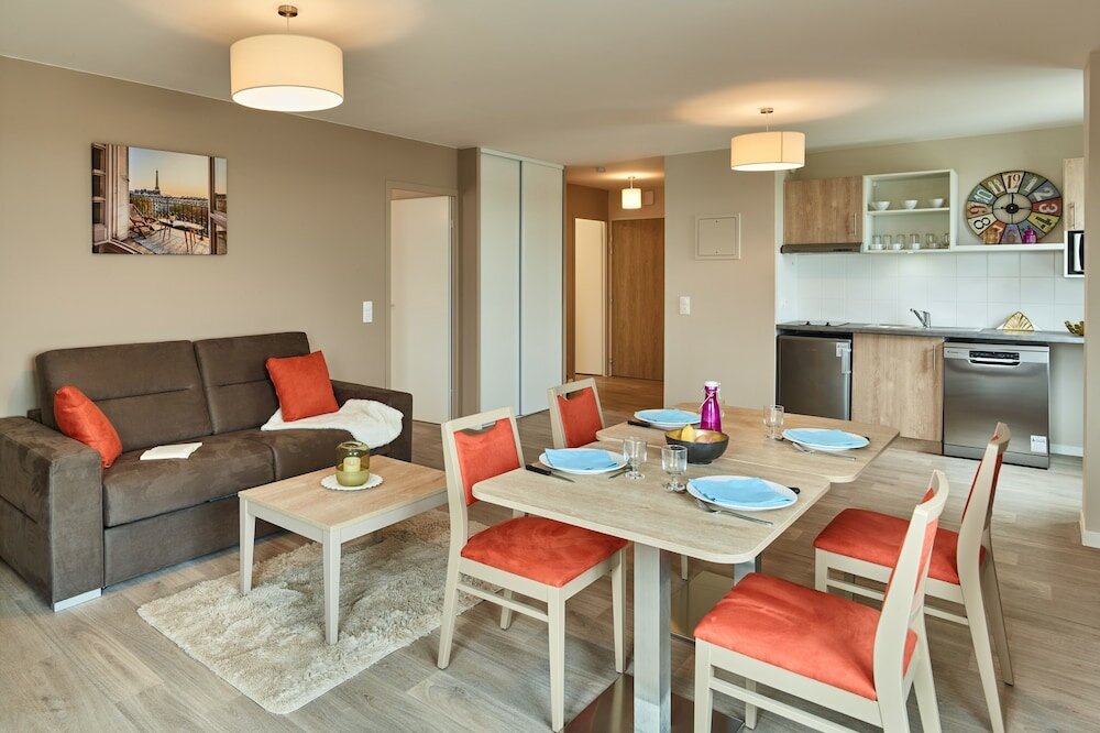 Фото Zenao Le Raincy