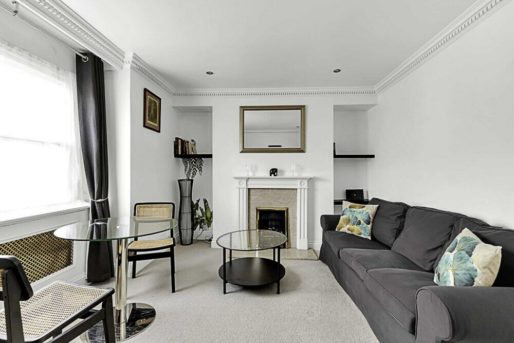 Фото Beautiful Two Bed Abode Near Chelsea