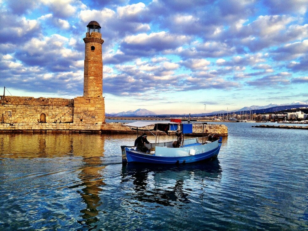 Фото Poledas Apartments