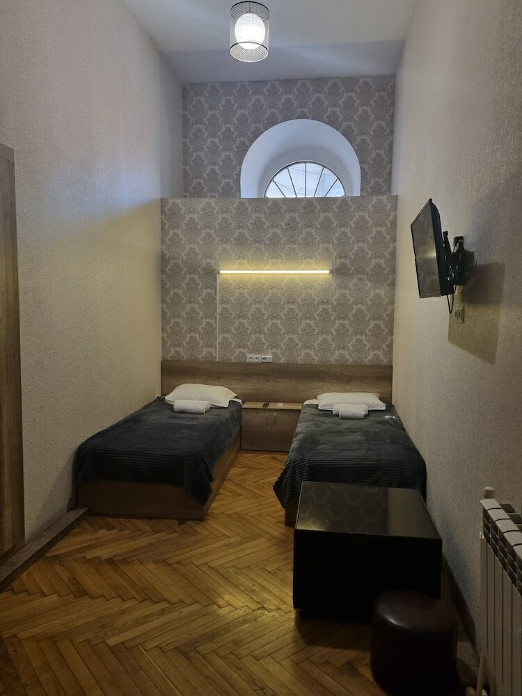 Фото Friendly Hotel