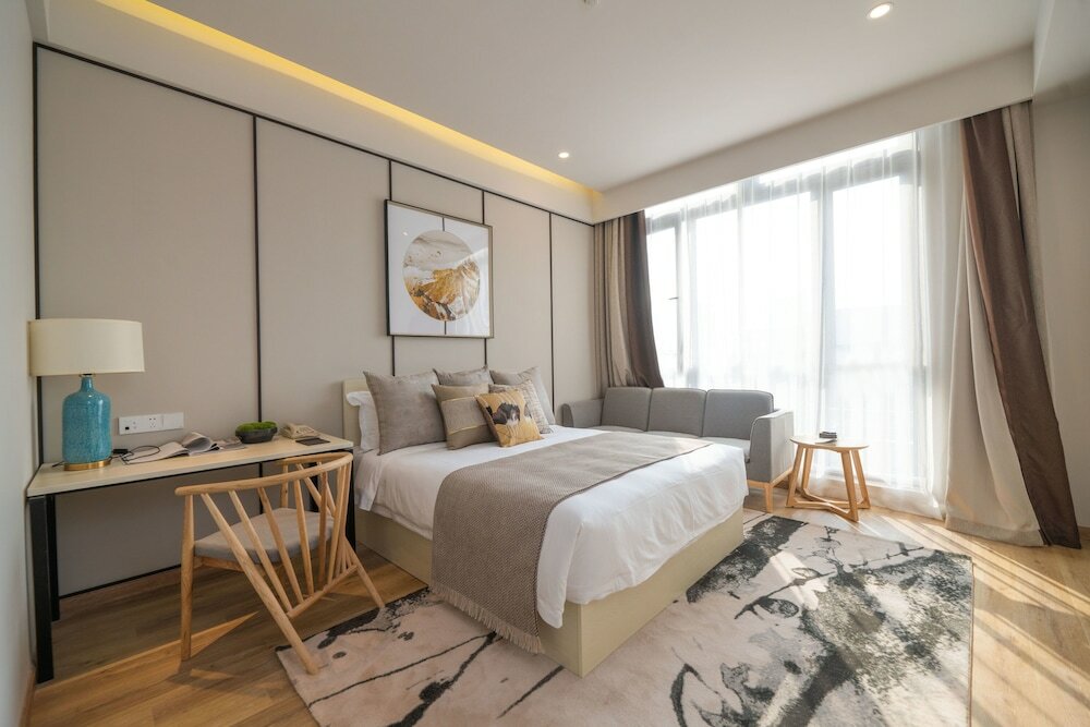 Фото Suisse Place Shanghai