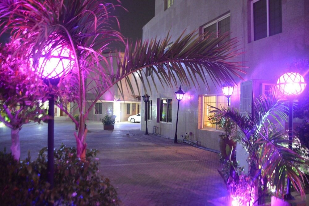 Фото Warood Alsafwa Villas & Hotel Suites