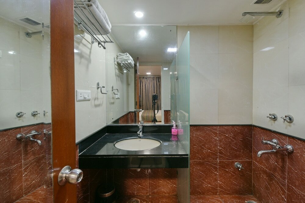 Фото Hotel Admire Inn Nfc