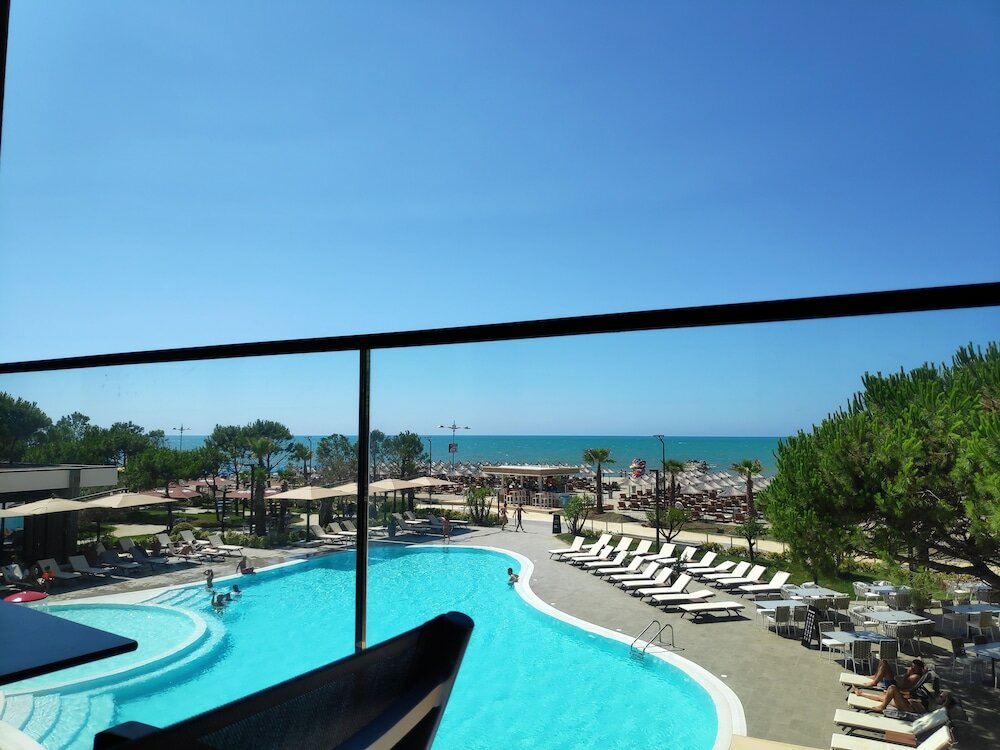 Фото Supreme Hotel & SPA