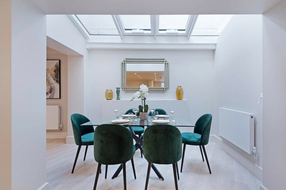 Фото Marble Arch Suite 7-hosted by Sweetstay