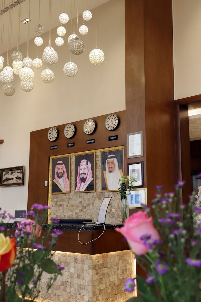 Фото Banan Hotel Suite