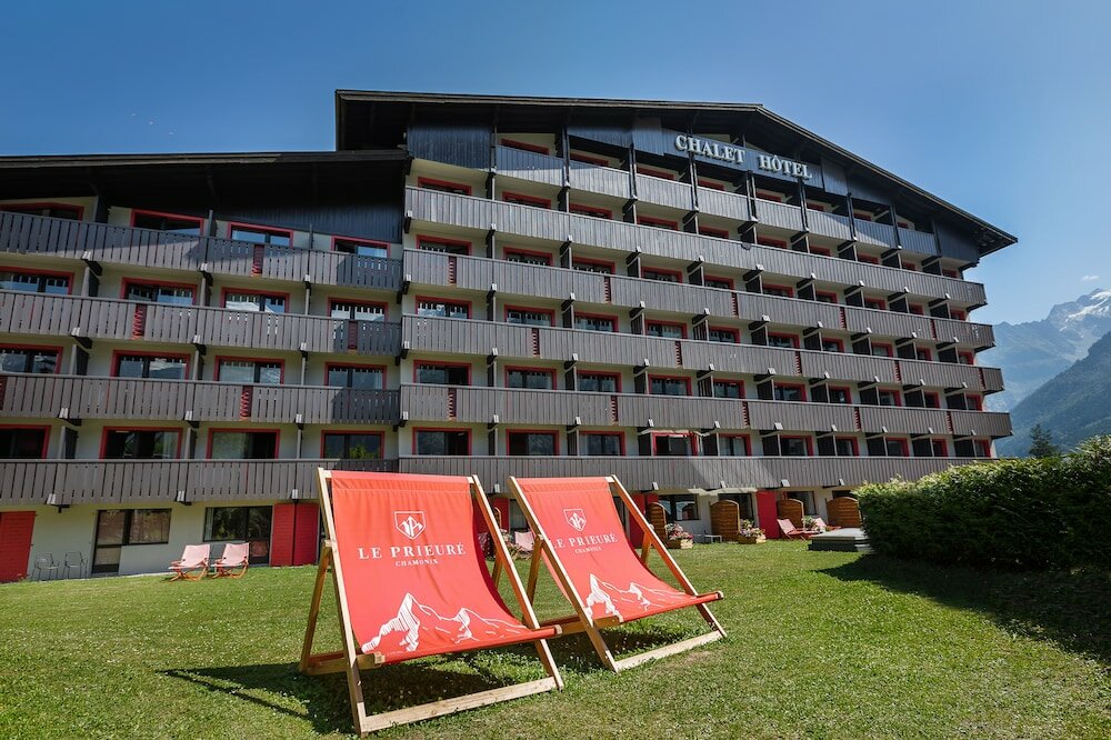 Фото Chalet Hôtel le Prieuré and SPA