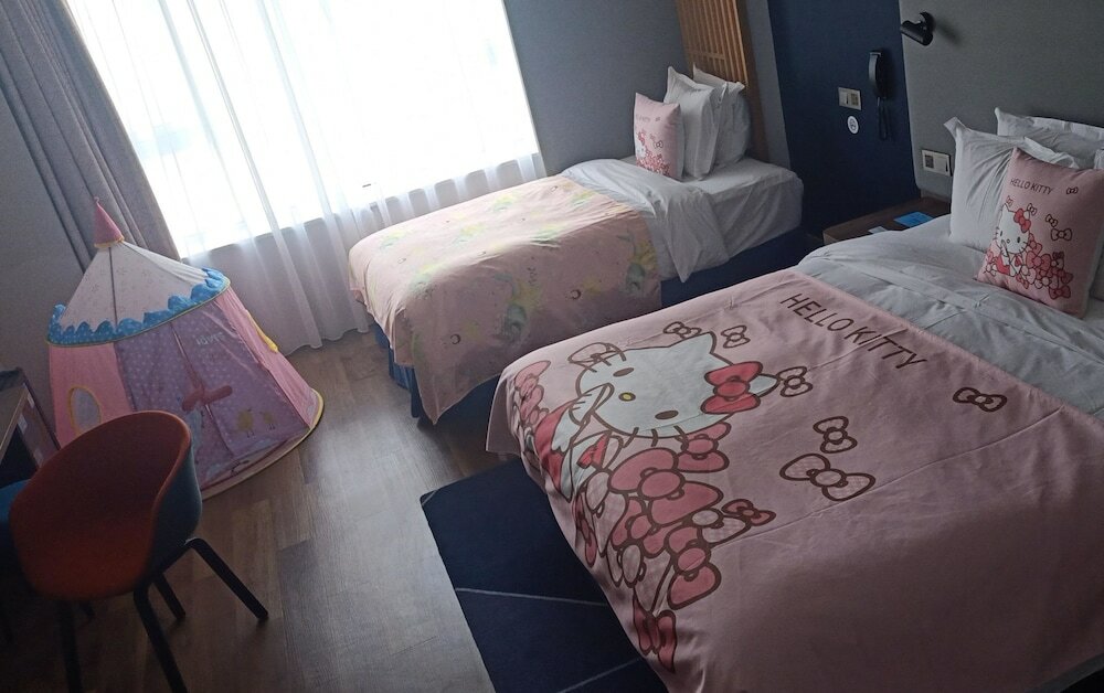 Фото Holiday Inn Express Yinchuan Downtown