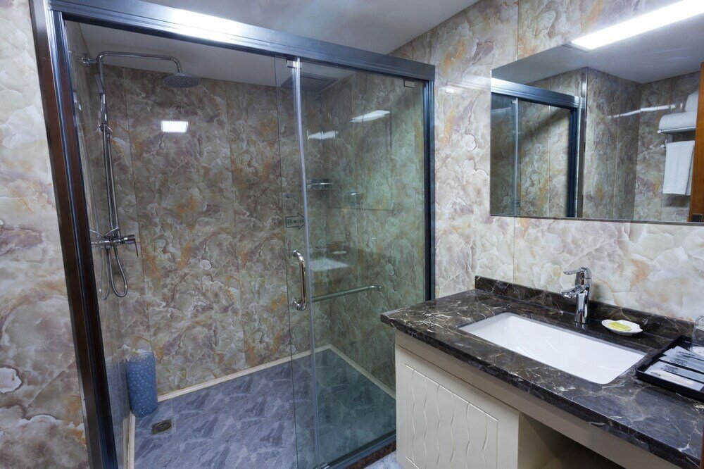 Фото Xian Guotai grand hotel