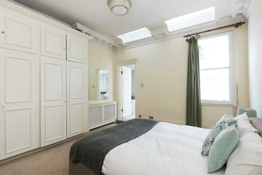 Фото 2 Bedroom Apartment in Nottinghill