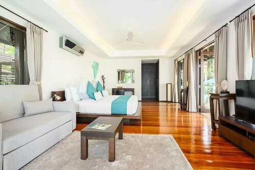 Гостиница Hsh - 3 Bedrooms Front Beach - Bangrak в Самуи