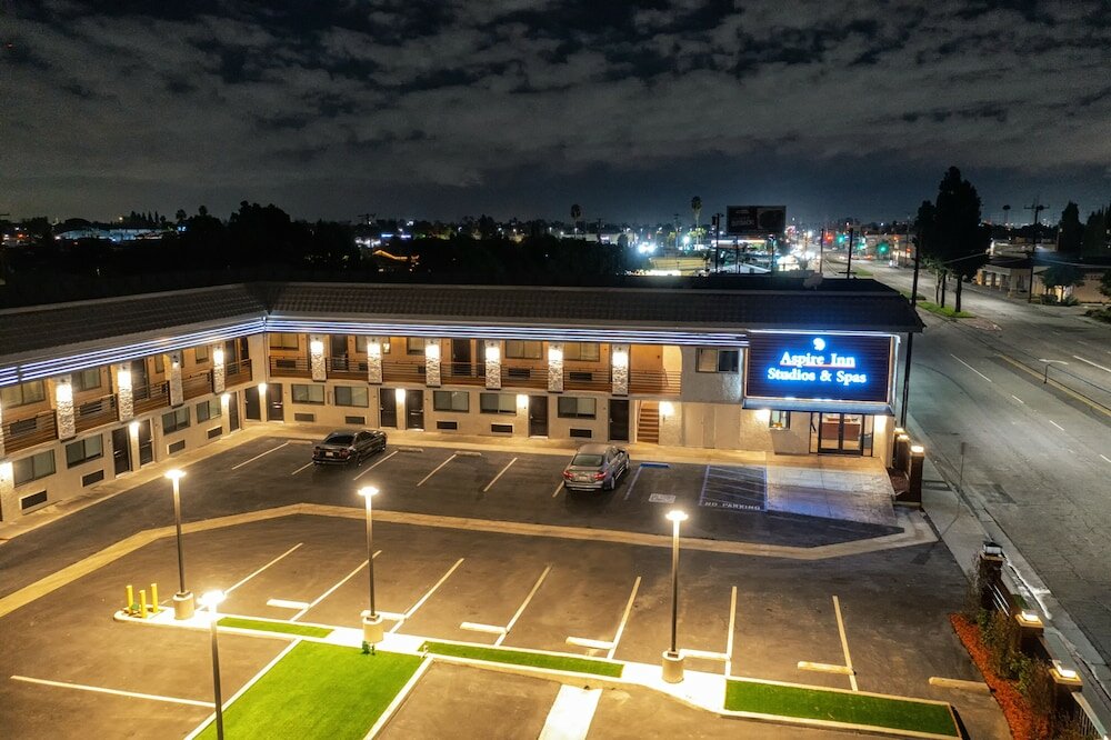 Фото Aspire Inn Studios & Spas