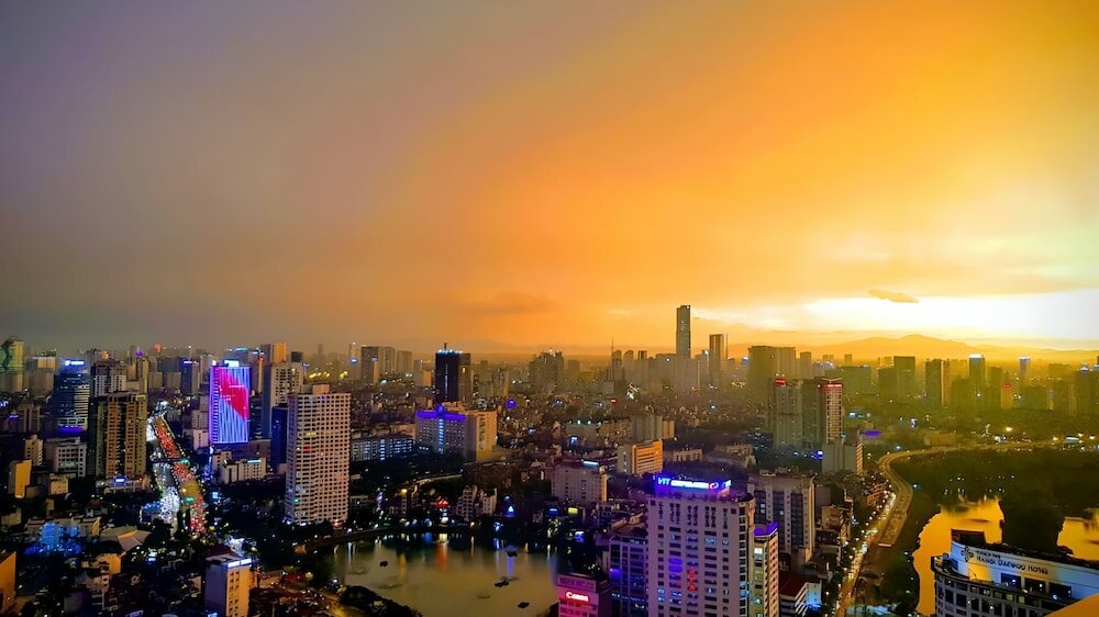 Фото Vinhome Metropolis Lieu Giai Apartment