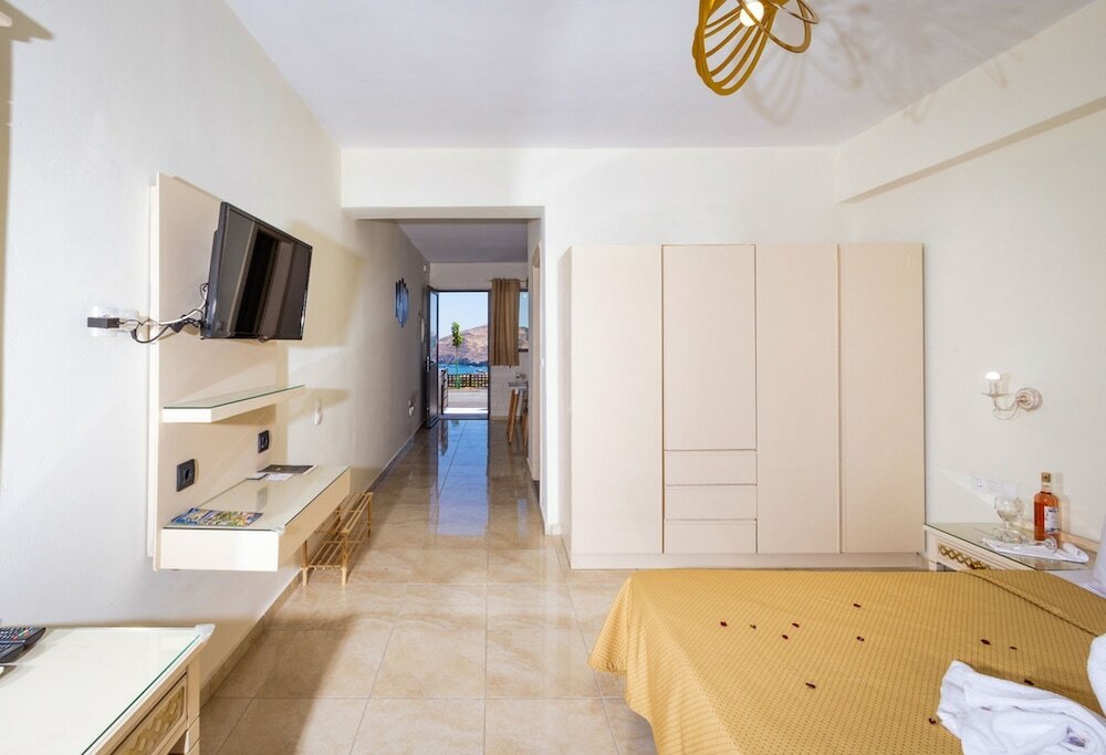 Фото FabView Studio Apartments