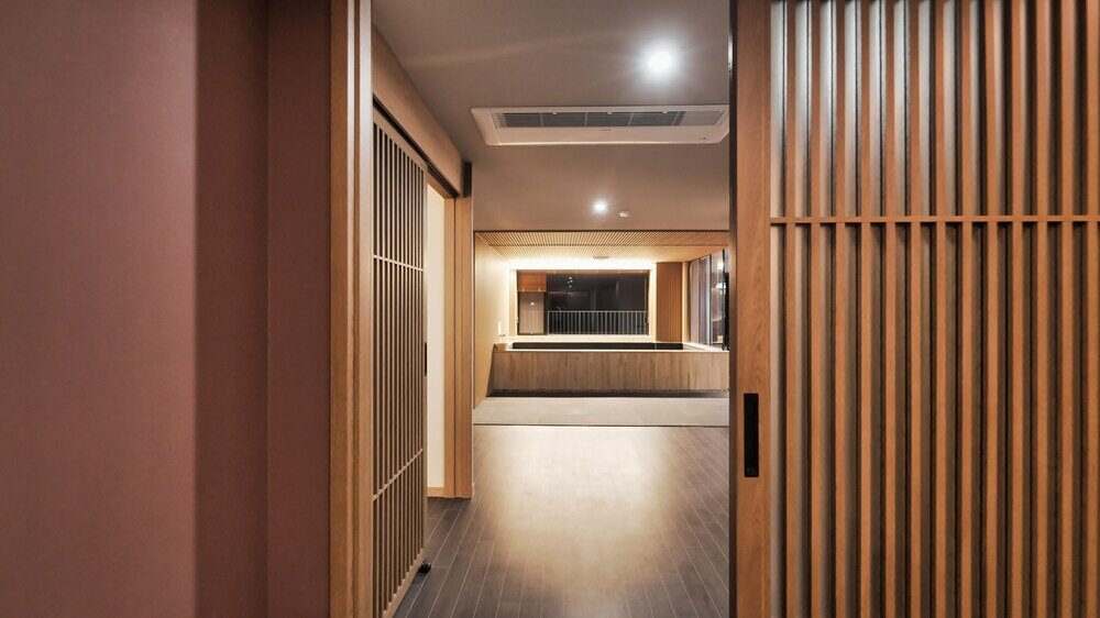 Фото Denbasta Ryokan Busan Mandeok