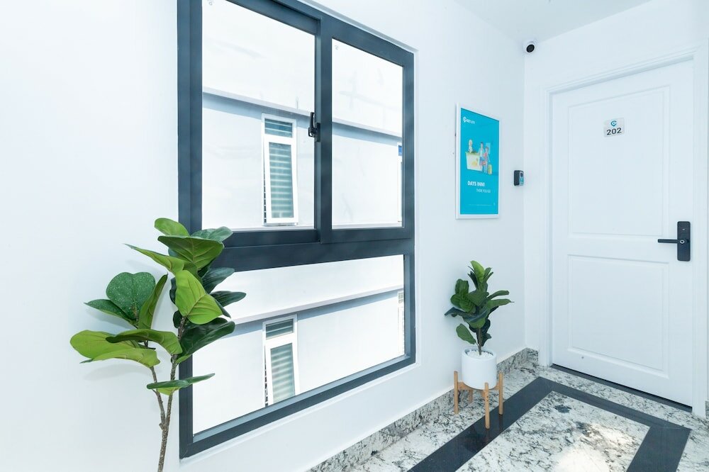 Фото Cozrum Homes Charming Corner 2