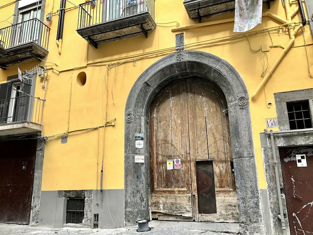 Фото A Room de Scugnizzi