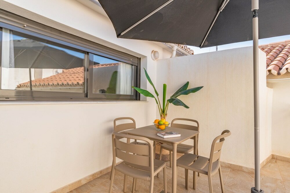 Фото Feelathome Mártires Apartments