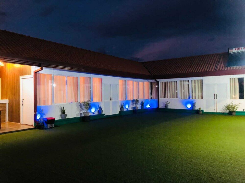 Фото Mikayla Resort