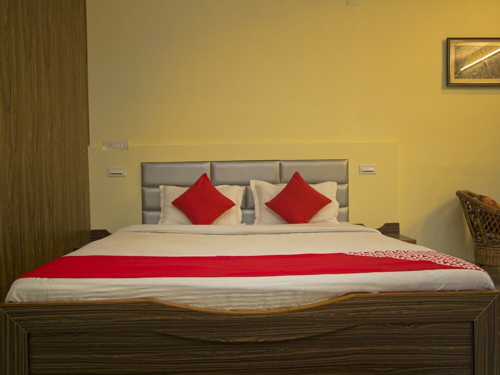 Фото Oyo 23390 Ruposhi Bangla Eco Resort