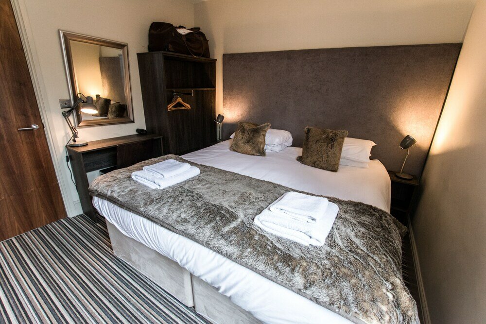 Фото 50 Bootham Crescent