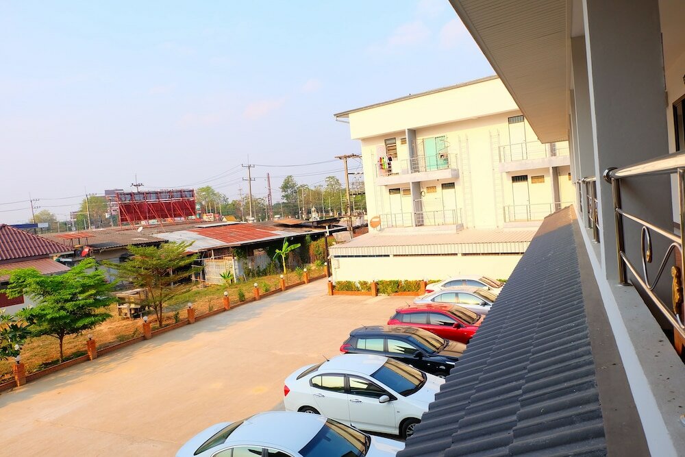 Фото Kamlaithong Apartment