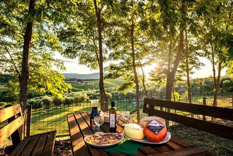 Гостиница Agriturismo Il Sambuco в Монтериджони