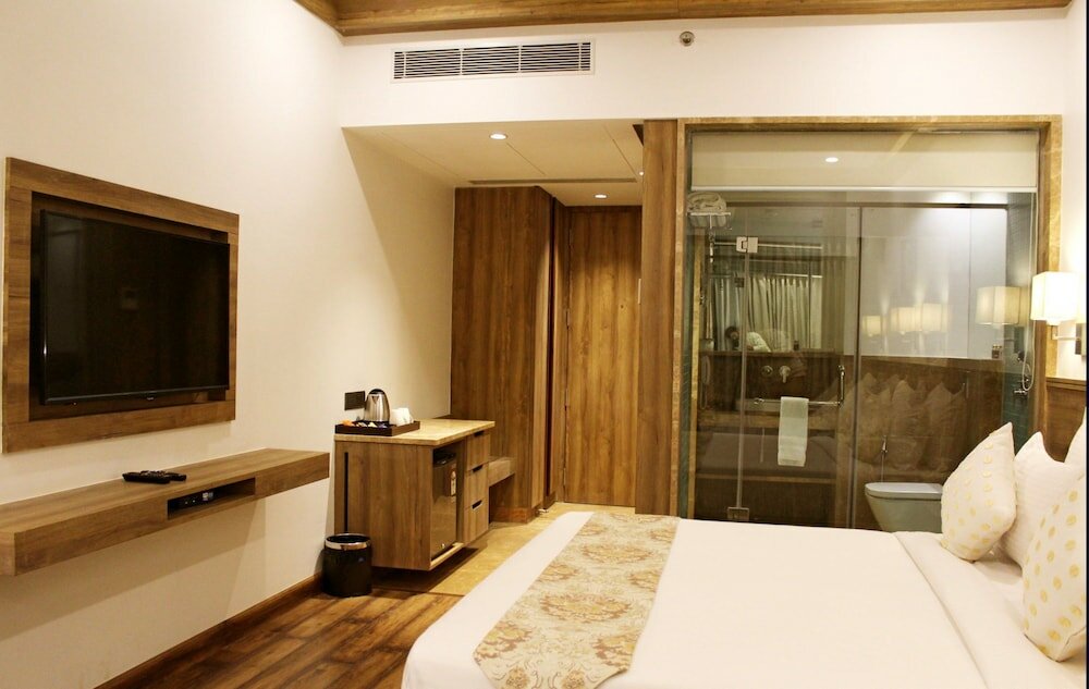 Фото Blu Feather Hotel & SPA