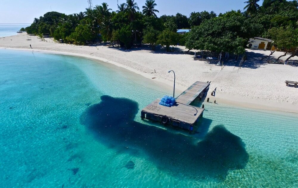 Фото Luau Beach Inn