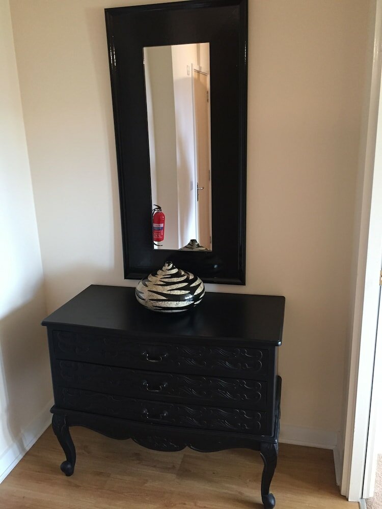 Фото Oakhill Apartments Edinburgh