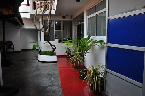 Гостиница Surf Una Beach Hotel