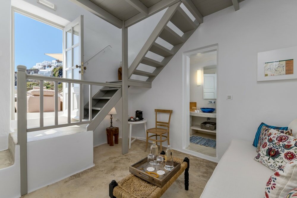 Фото Iconic Santorini by Sandglass