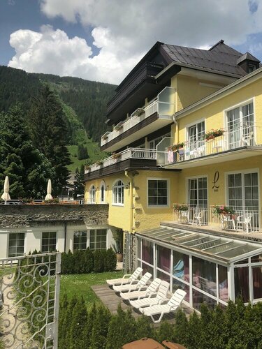 Гостиница Hotel Lindenhof в Бад-Гаштайне