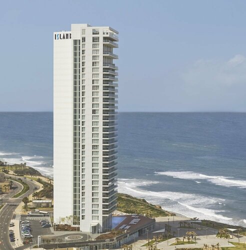 Гостиница Island Suites Hotel в Нетании