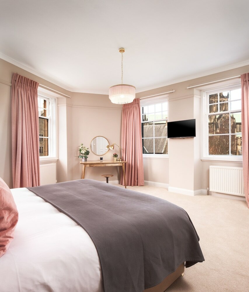 Фото Cathedral House Hotel