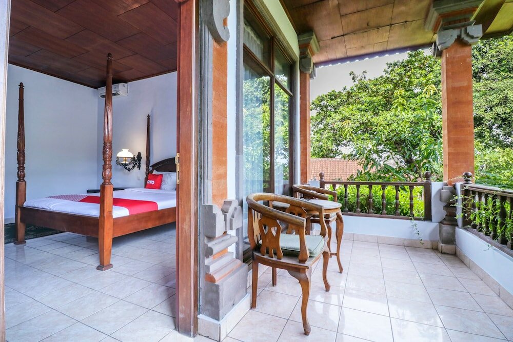 Фото Urbanview Hotel Ananda Beach Sanur