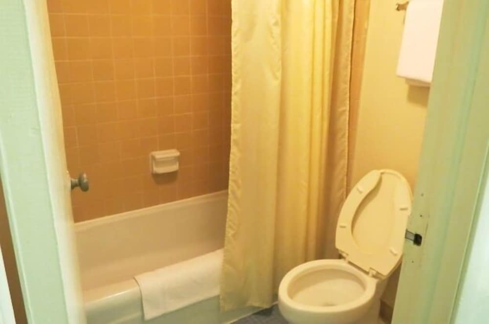 Фото Affordable Hotel