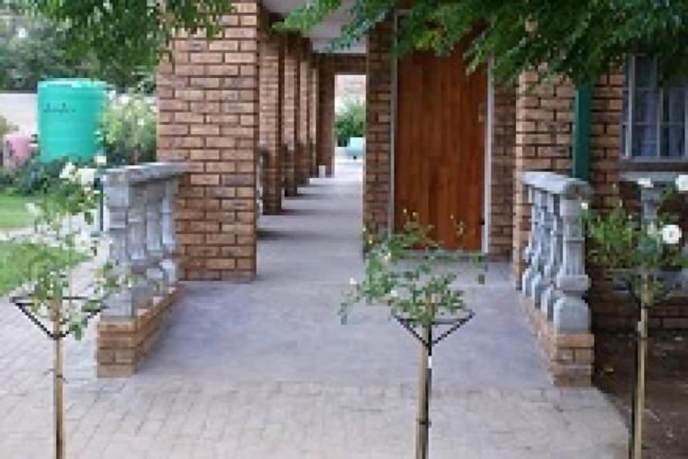 Фото Emerald Guesthouse