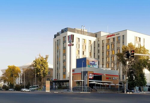 Гостиница Hampton by Hilton Tashkent в Ташкенте