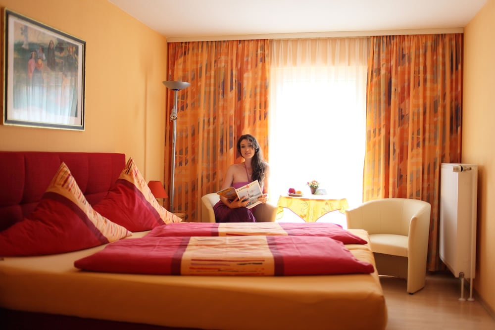 Фото Altstadt Hotel Peiß