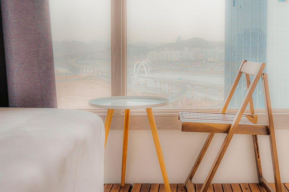 Фото The November Stay in Landmark