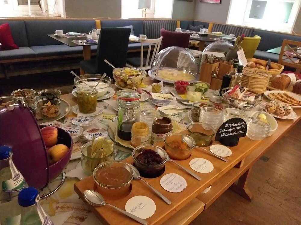 Фото Hotel Bergbauer