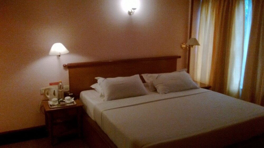 Фото Mayura Residency