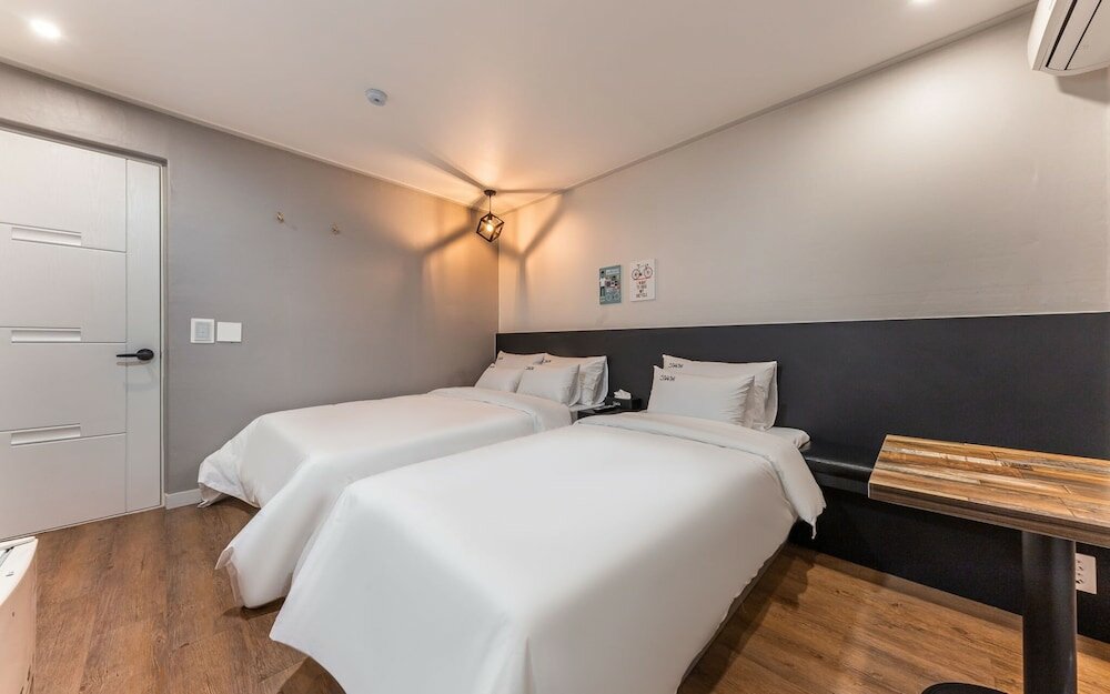 Фото Daejeon Munchang Hotel The Zam